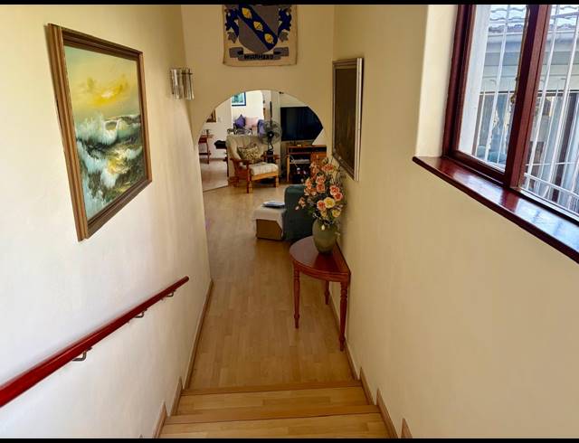 4 BEDROOM FREEHOLD FOR SALE IN RAMSGATE